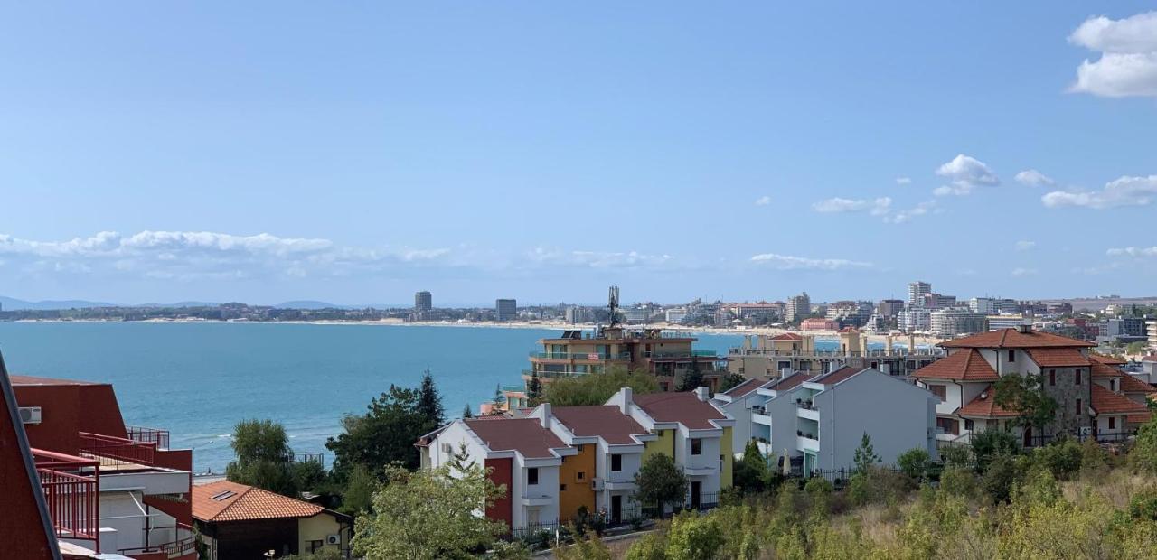סאני ביץ' Green Fort - Prestige Sea Viev Apartments מראה חיצוני תמונה