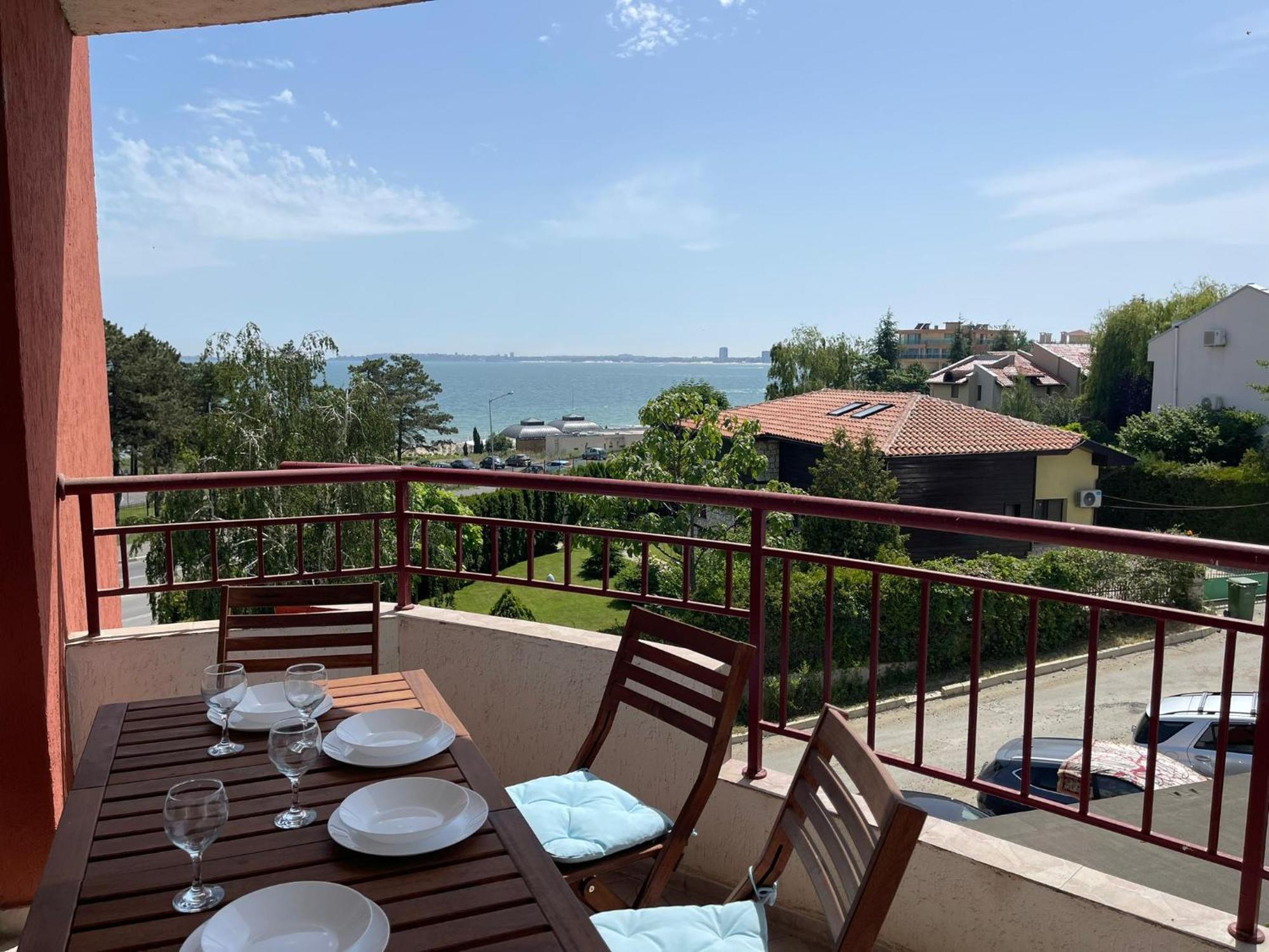 סאני ביץ' Green Fort - Prestige Sea Viev Apartments מראה חיצוני תמונה