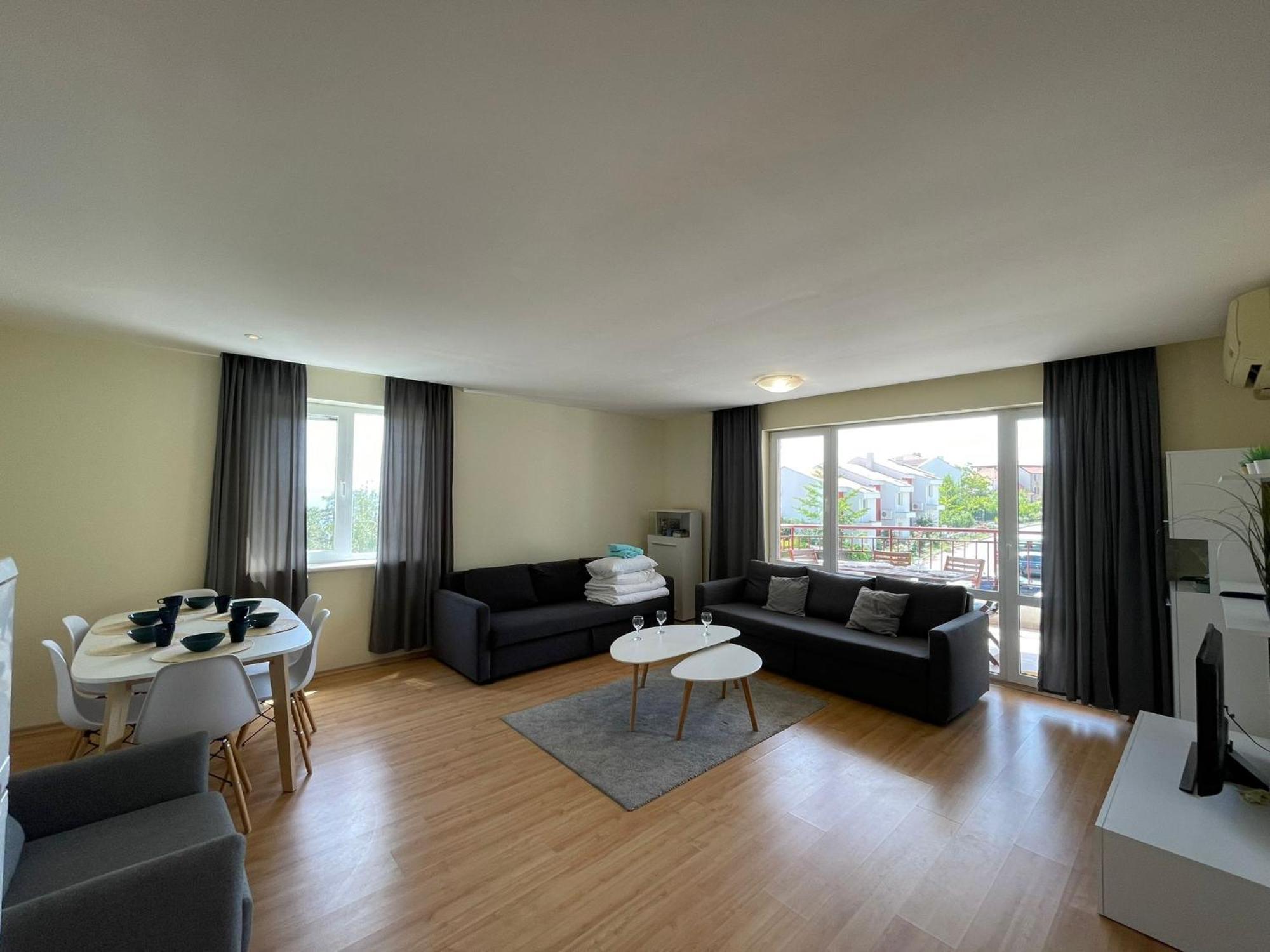 סאני ביץ' Green Fort - Prestige Sea Viev Apartments מראה חיצוני תמונה