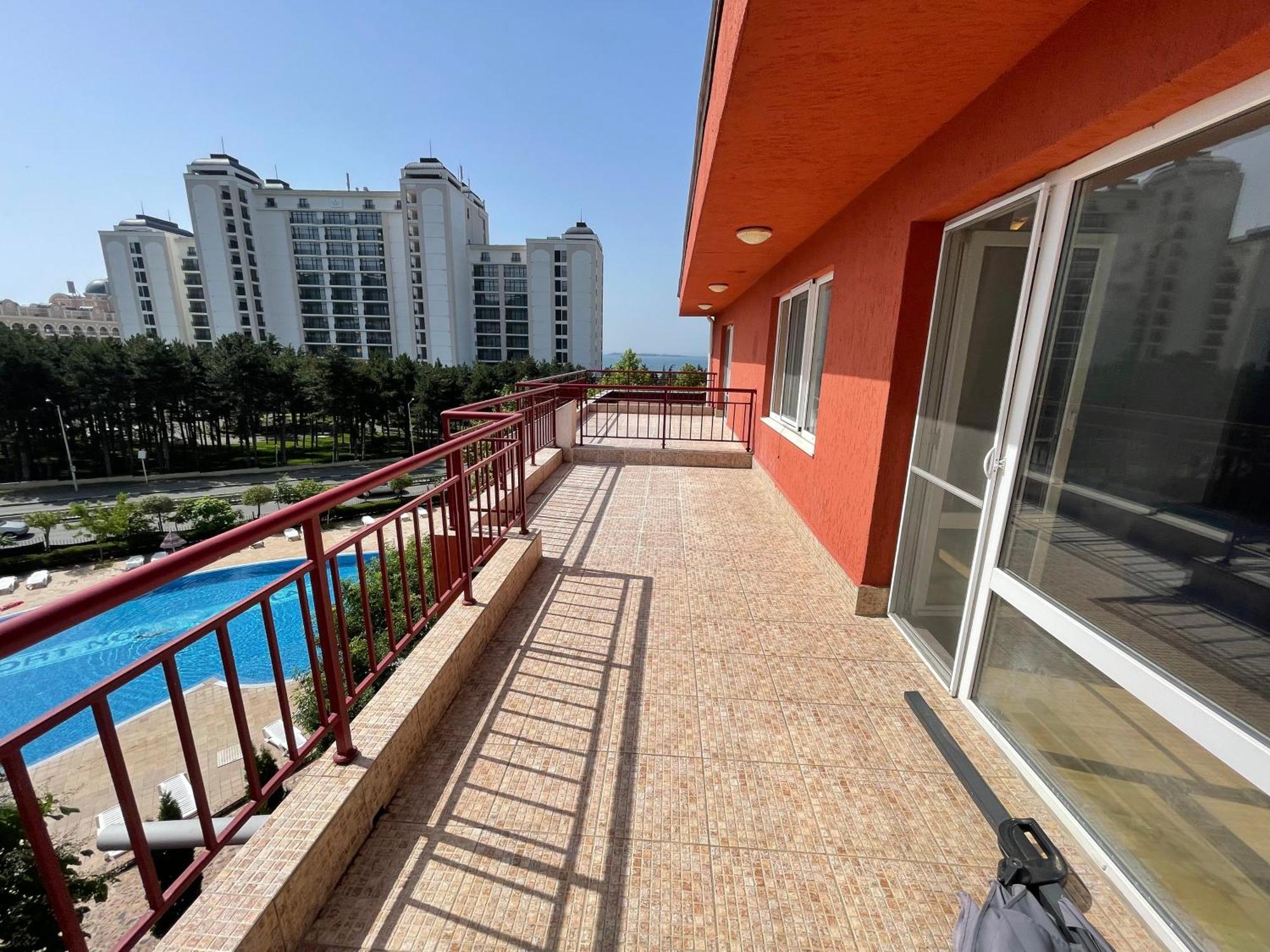 סאני ביץ' Green Fort - Prestige Sea Viev Apartments מראה חיצוני תמונה